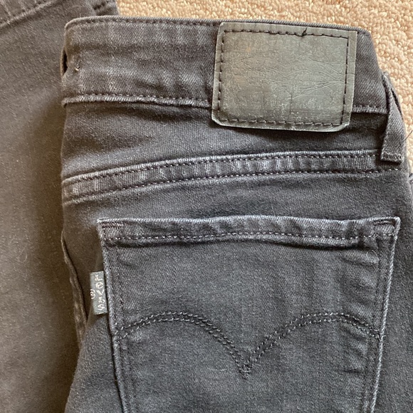 Levis 711 Skinny size 26 Black Jeans - Picture 5 of 5